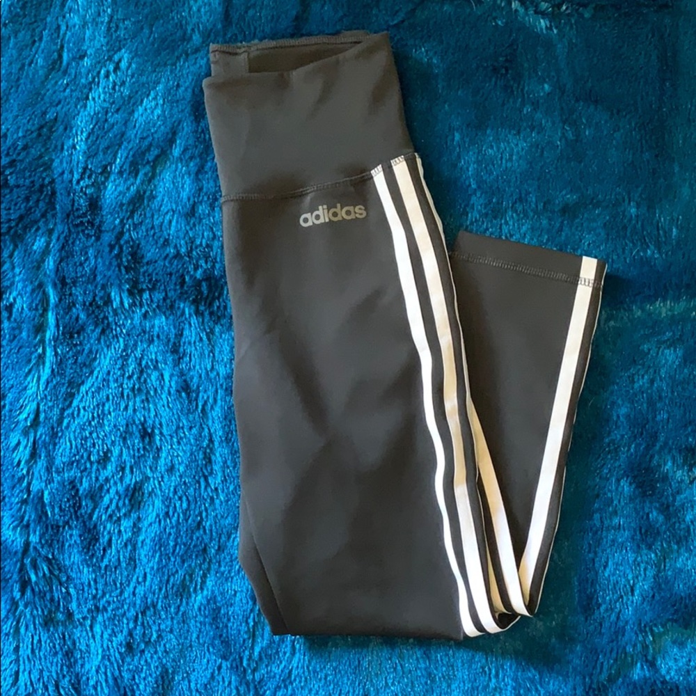 Adidas Cropped Leggings